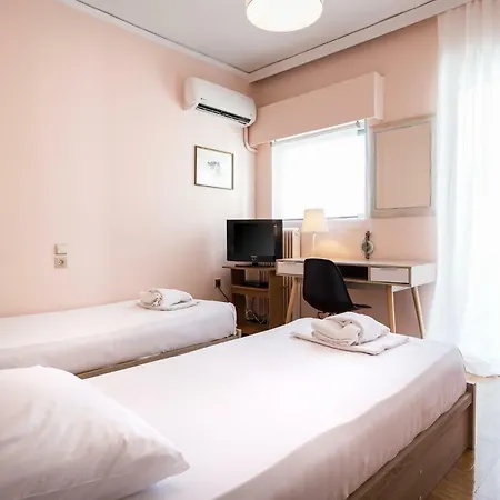 Apartment 3 Bedroom In Acropolis Area Athens