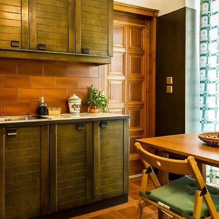 3 Bedroom In Acropolis Area * Athens