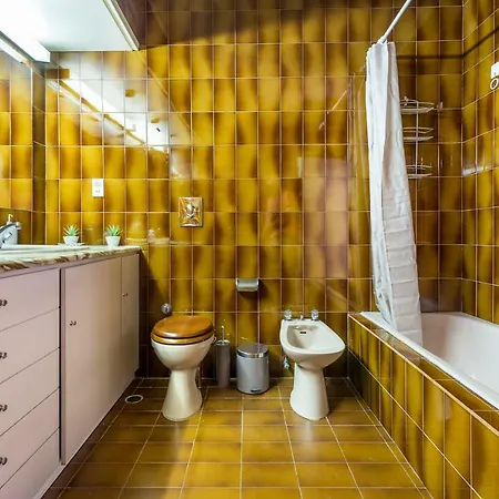 Apartment 3 Bedroom In Acropolis Area